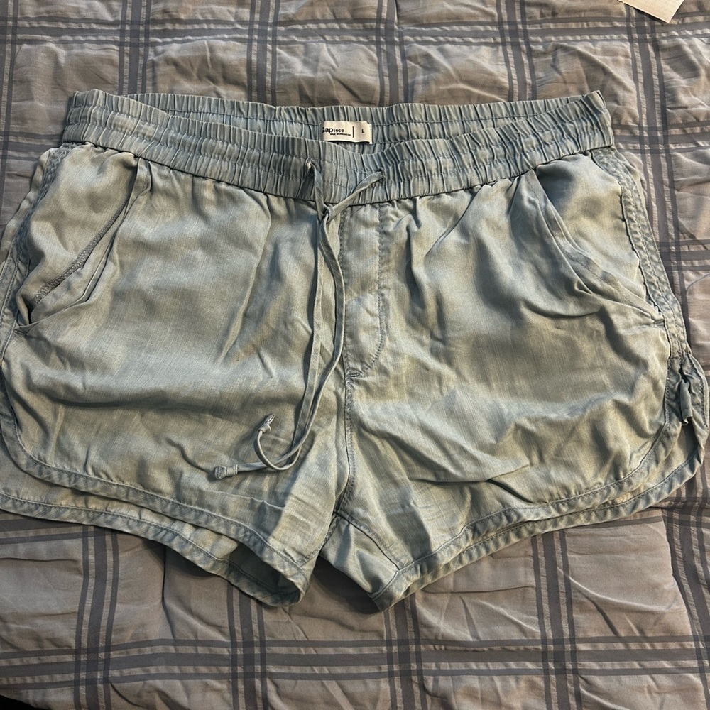 GAP Light Blue Women's Shorts